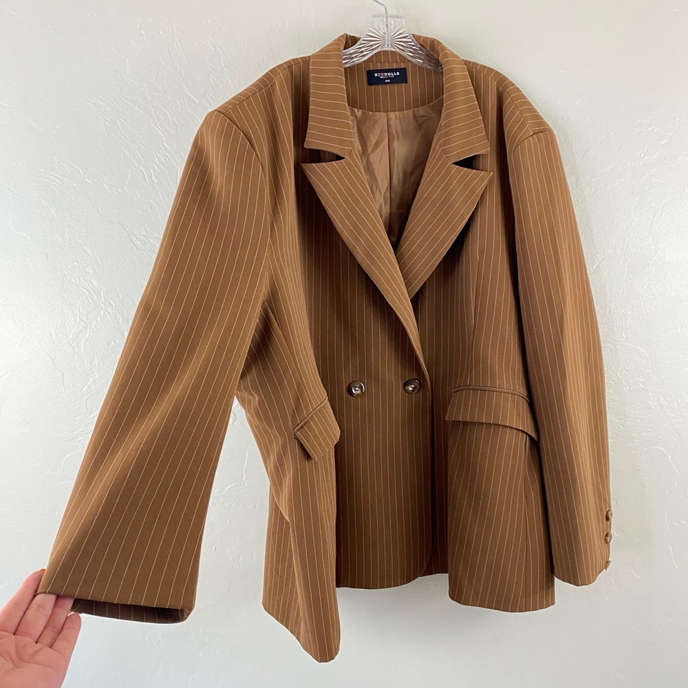 Rebdolls Size 4X Tan & Cream Pin Stripe Oversized Full Sleeve Blazer Jacket